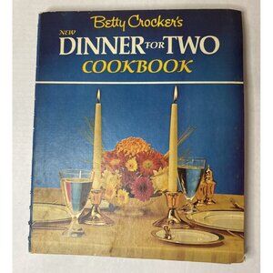 Betty Crocker's New Dinner for Two Cookbook 1964 1st Ed 1972 Fourteenth Printing